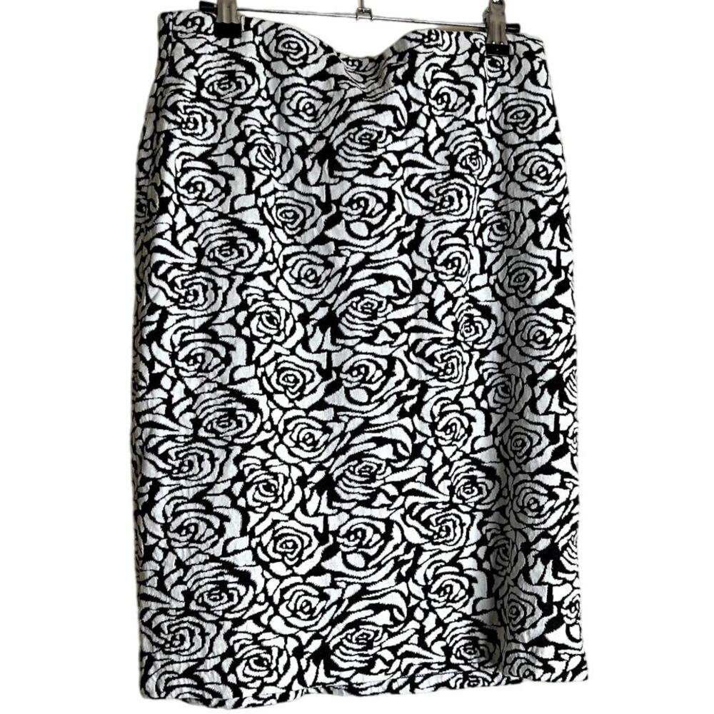 Philosophy Pencil Skirt Women 8 Black White Floral Jacquard Classic Romantic